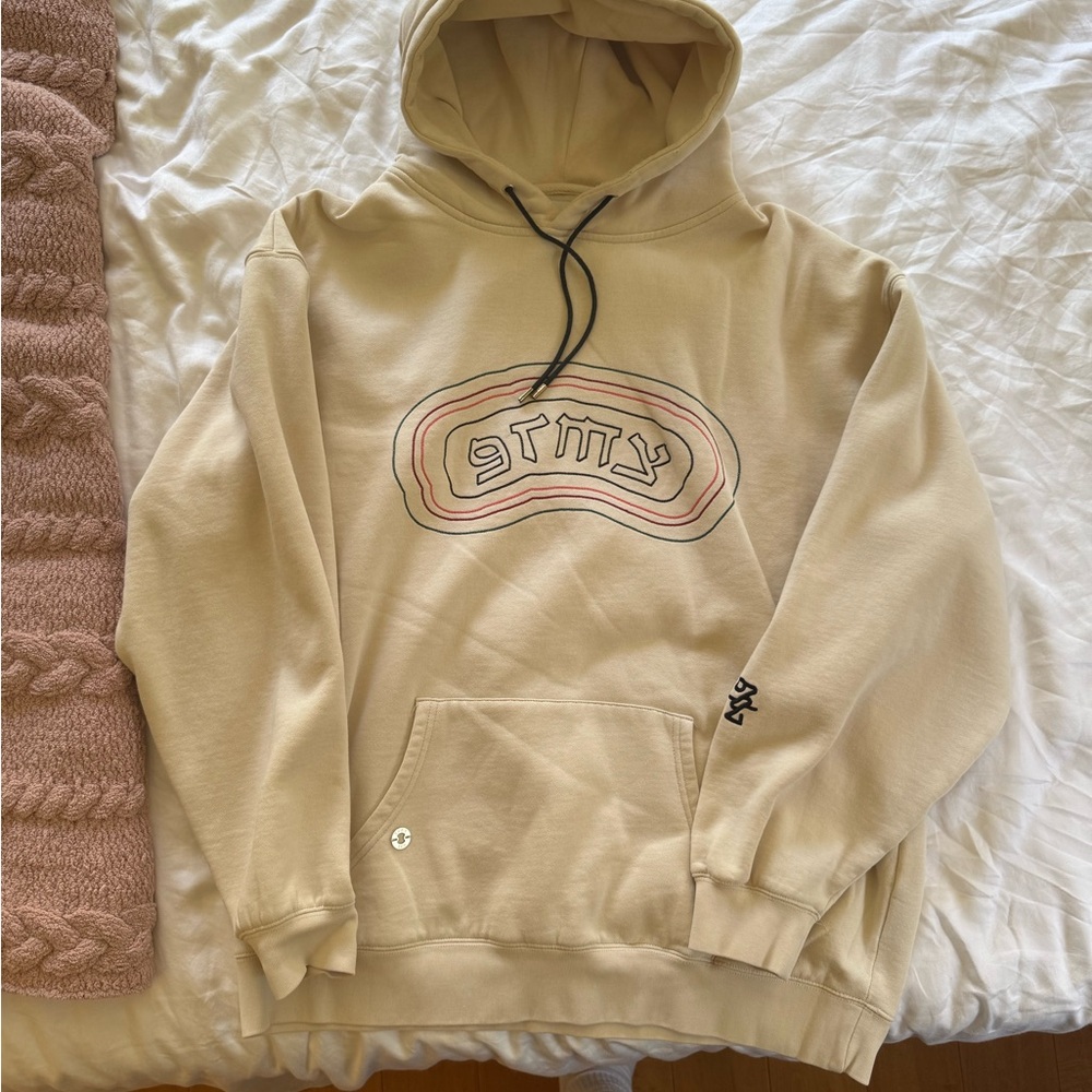GRMY Hoodie XL – Rare Cream Sphinx Graphic Streetwear – Limited Drop